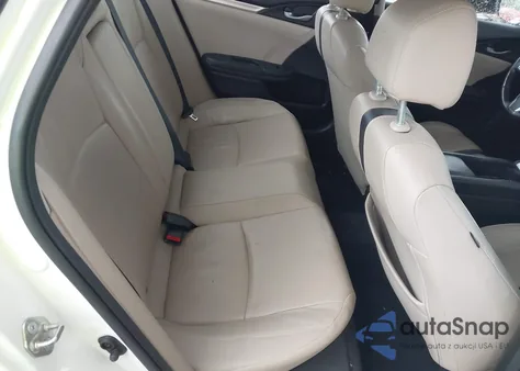 2017 Honda Civic Ex-L z USA, uszkodzony, nr VIN 19XFC1F78HE025582